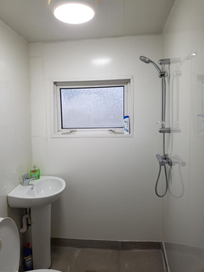 Atlas Road Guest House Cardiff Ngoại thất bức ảnh